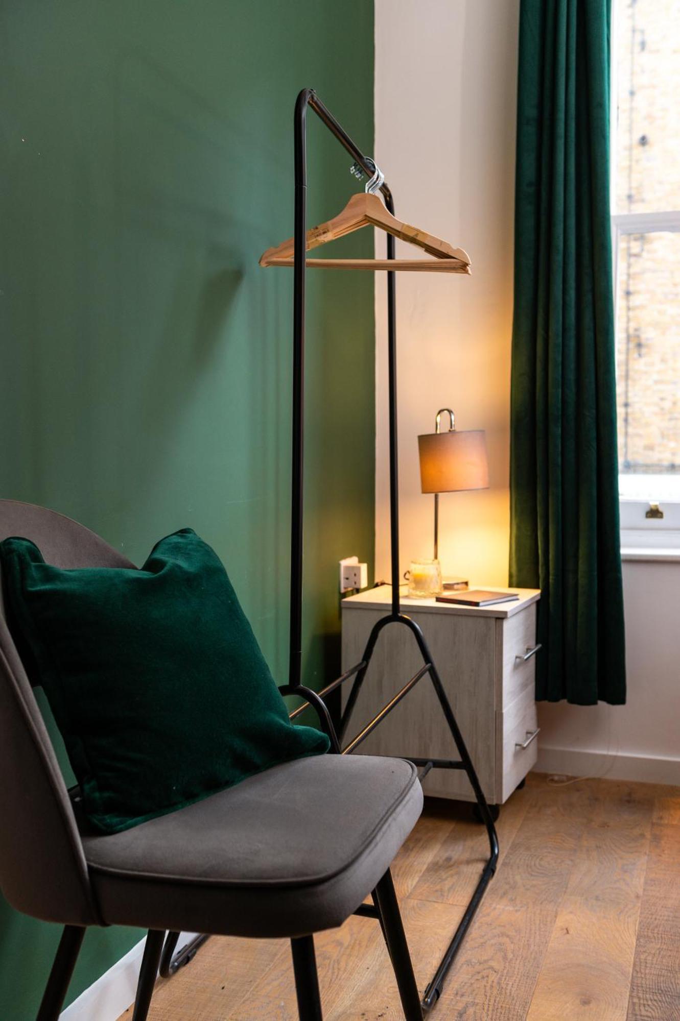 1Br Stylish Flat By Hostarahomes, Near Liverpool Street, Prime London Location, Sleeps Up To 4 Екстер'єр фото
